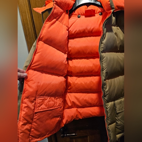 Cabela's Puffer Coat - Picture 2 of 3